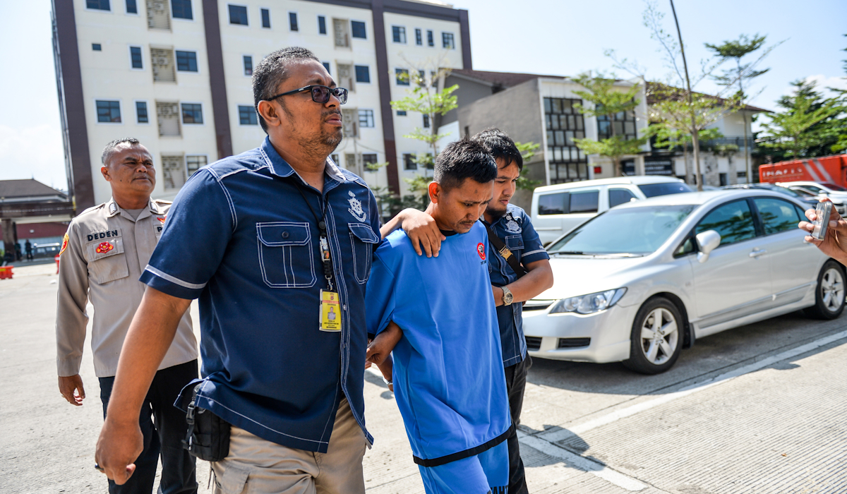 Kasus Vina Cirebon, Pengacara Pegi Sambangi DPR RI, Minta Kapolri Dipanggil