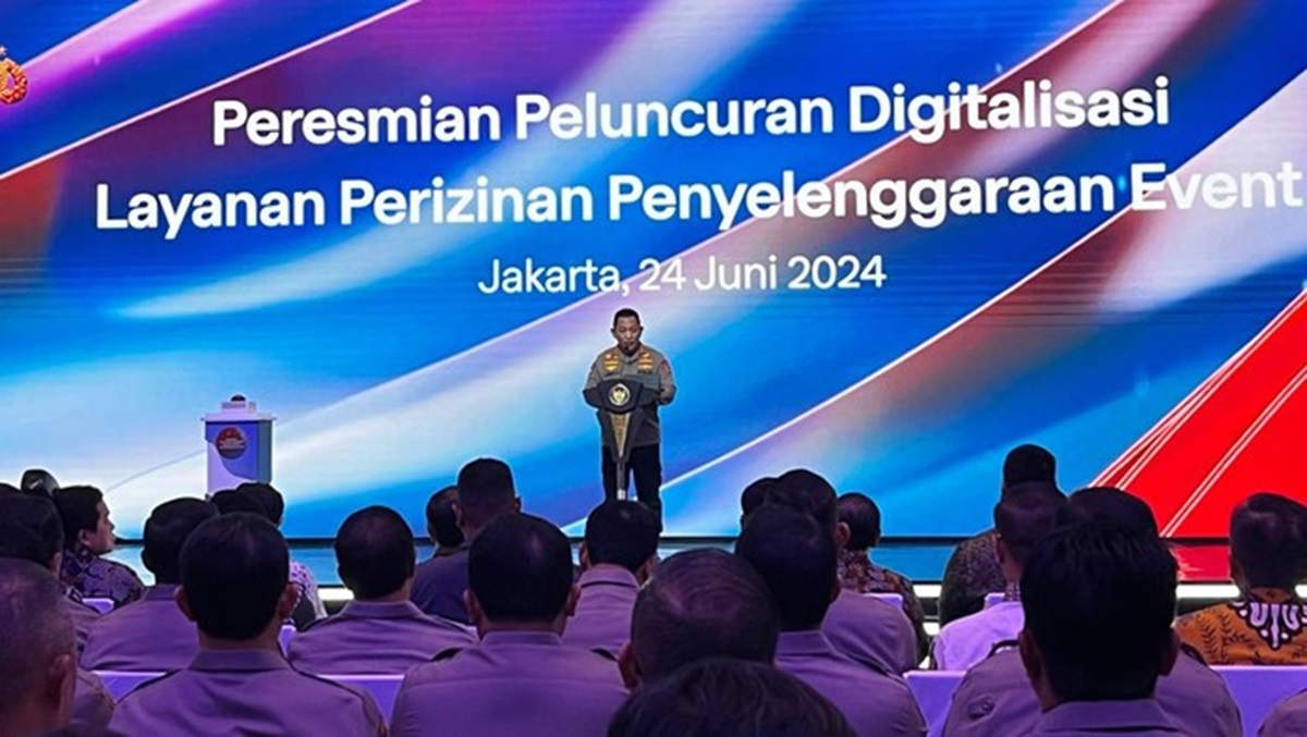 Kapolri Jenderal Listyo Sigit Prabowo meresmikan sistem layanan digital yang bertujuan untuk menyederhanakan proses perizinan event