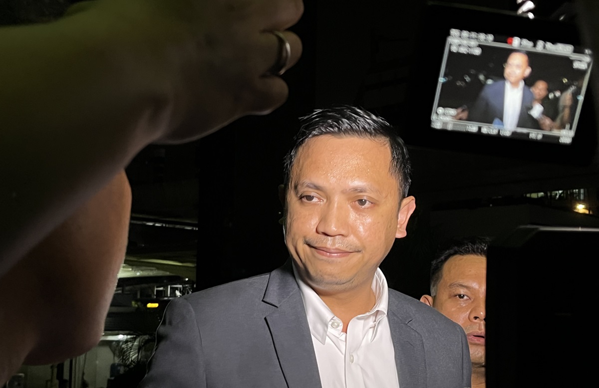 Pengacara Sekjen PDIP, Hasto Kristiyanto, menyatakan keberatan karena catatan tersebut terkait dengan agenda partai. 