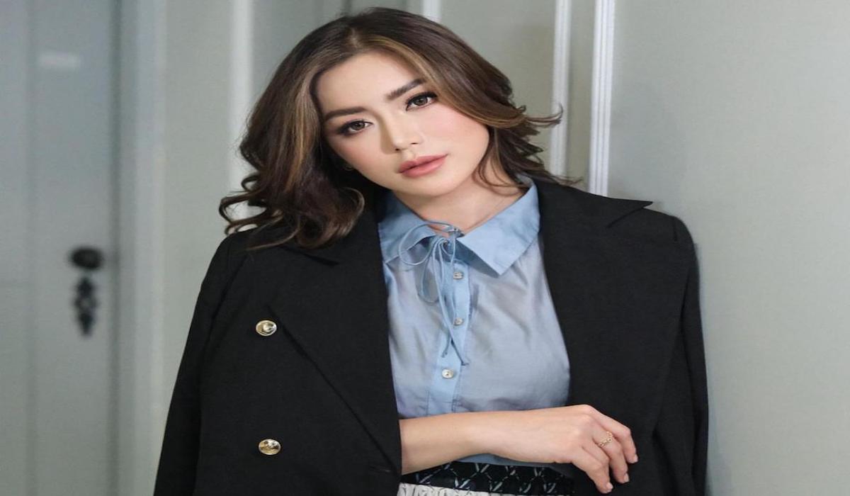 Waw, Ini Dia Deretan 13 Artis yang Telah Melakukan Operasi Plastik