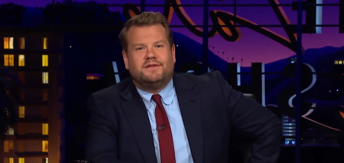James Corden meluapkan kekesalannya kepada staf bandara setelah penerbangan yang mengerikan ke Lisbon
