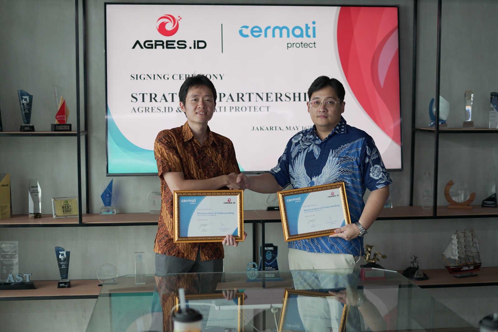 Perlindungan laptop gratis dengan jaminan ‘Hilang Diganti’.