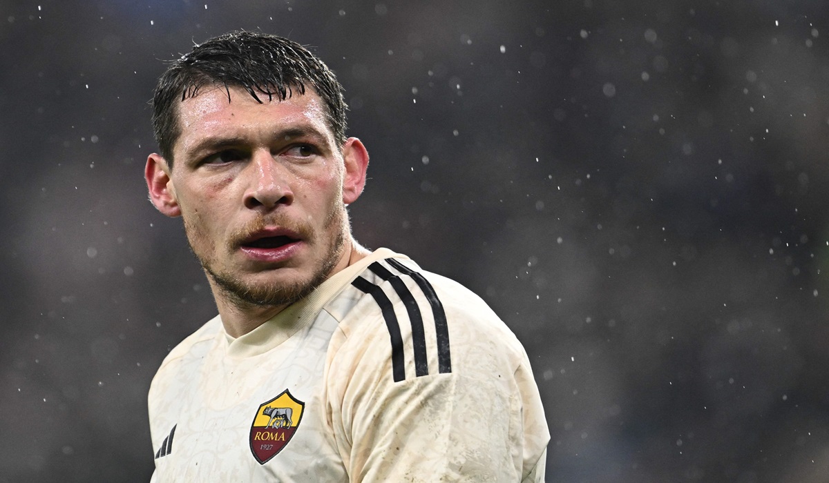 Pemain baru Como Andrea Belotti kala masih berseragam AS Roma.