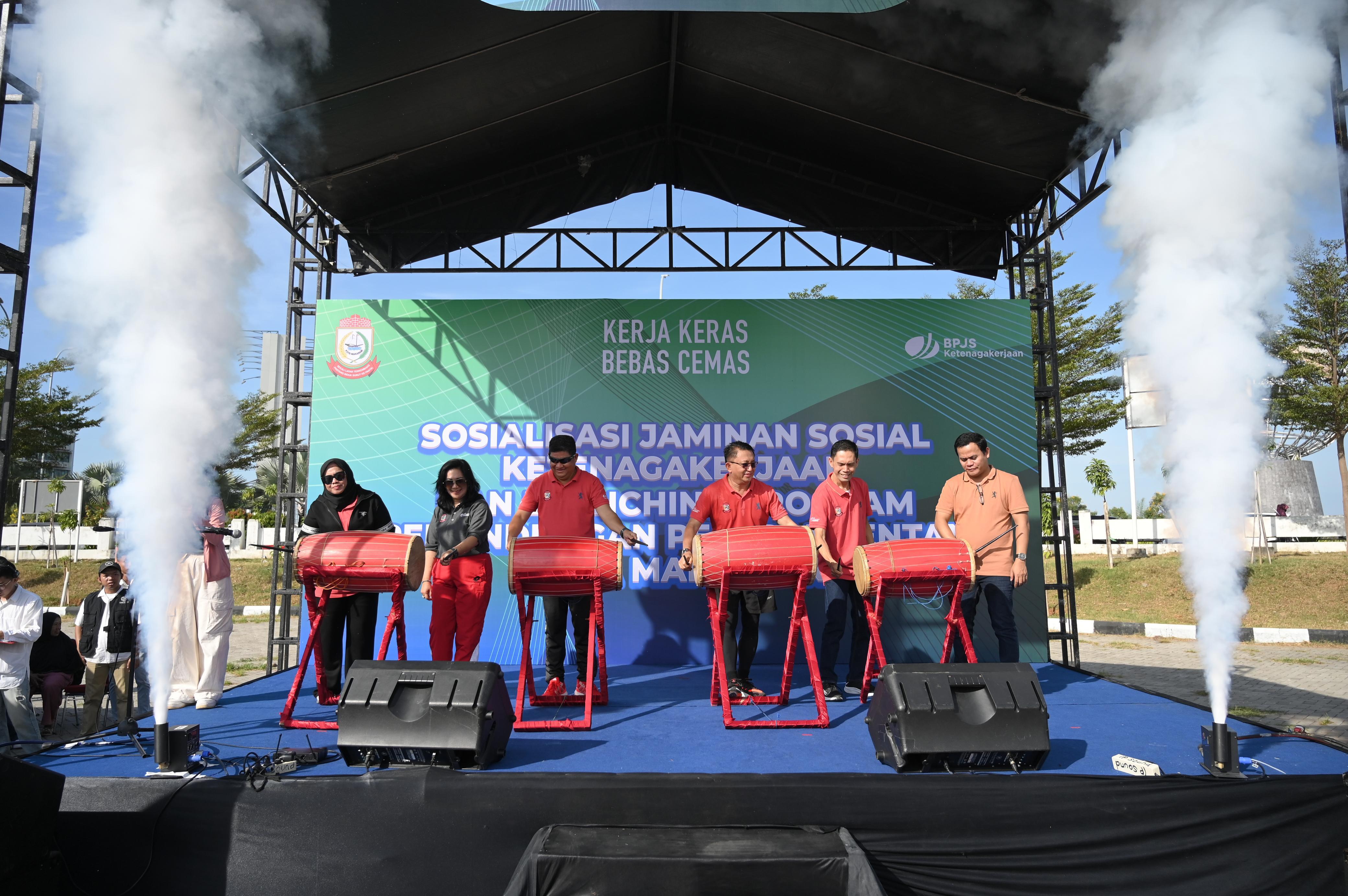 Pemerintah Kota Makassar Daftarkan 35.422 Pekerja Rentan Jadi Peserta BPJS Ketenagakerjaan