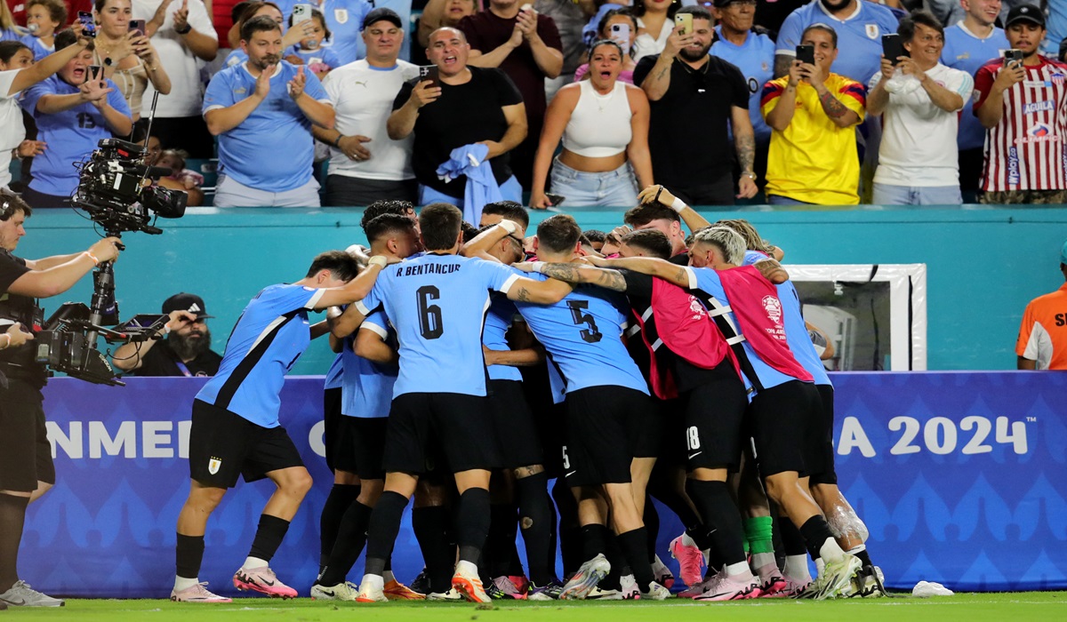 Para pemain Uruguay melakukan selebrasi usai mencetak gol ke gawang Panama di laga Copa America.