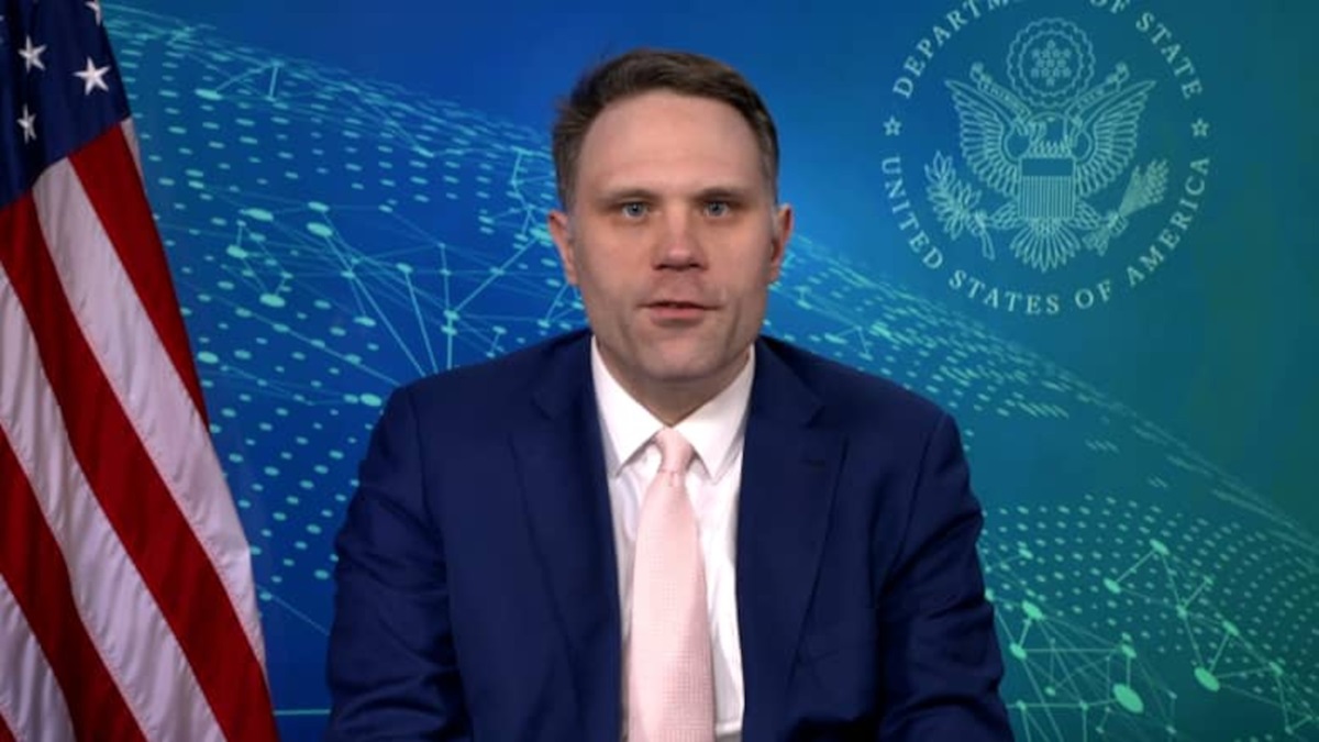  Seorang pejabat senior Departemen Luar Negeri AS, Andrew Miller, dan pakar urusan Israel-Palestina telah mengundurkan diri pekan ini. 