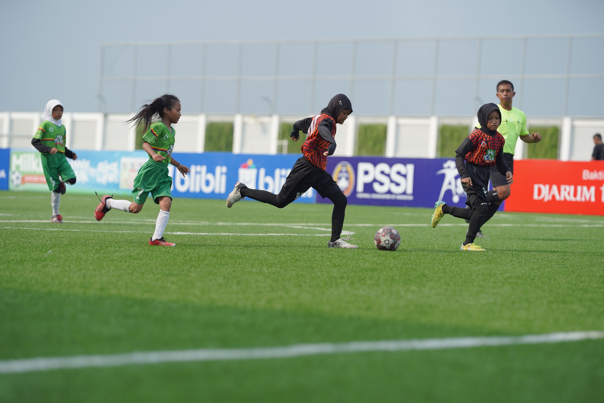SD Muhammadiyah Birrul Walidain membalas kekalahan dengan menjadi juara MilkLife Soccer Challenge – Kudus Series 2 2024.