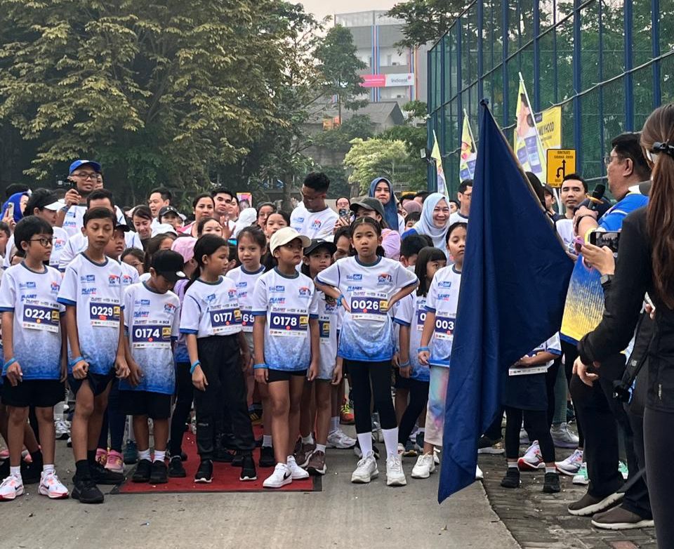 Fun Run dengan kategori jarak 2 km dan 5 km. 
