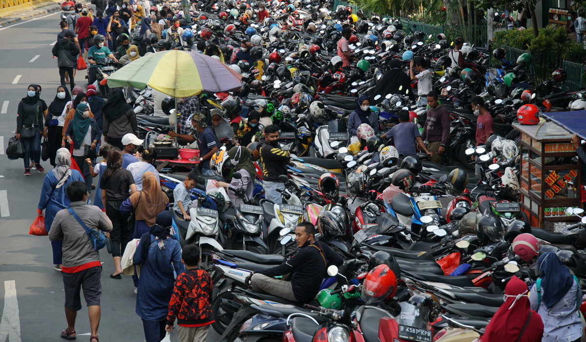 Ilustrasi parkir liar.