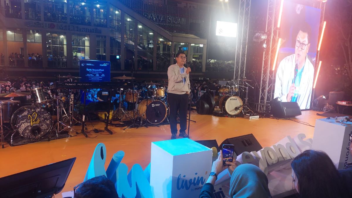 Direktur Utama Bank Mandiri Darmawan Junaidi 