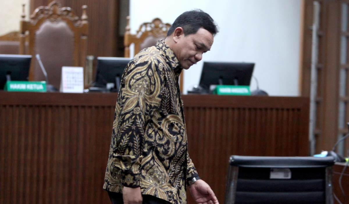 Terdakwa mantan Anggota III Badan Pemeriksa Keuangan (BPK) Achsanul Qosasi 