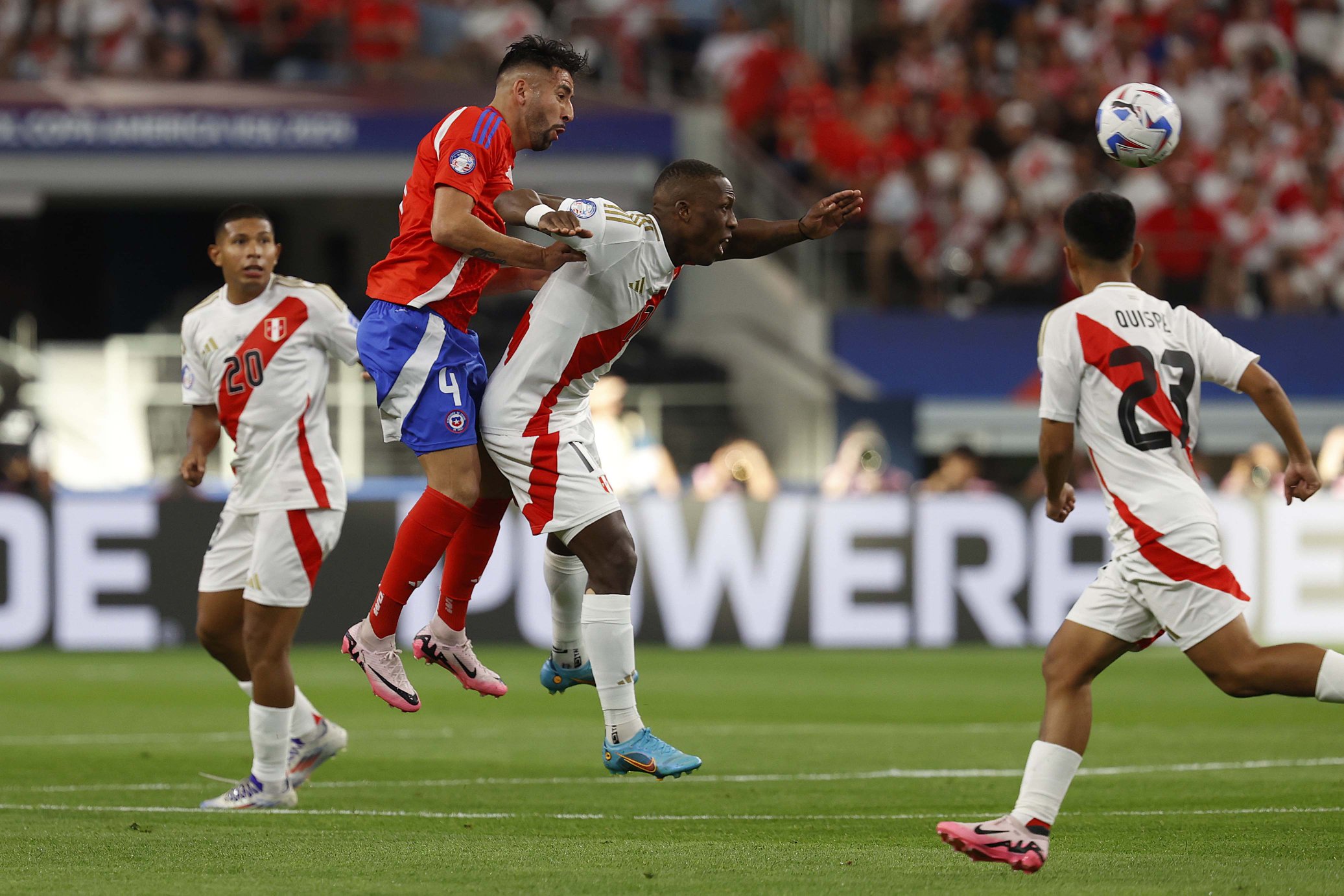 Chile vs Peru imbang 0-0 pada laga Copa America, Sabtu 22/6/2024)