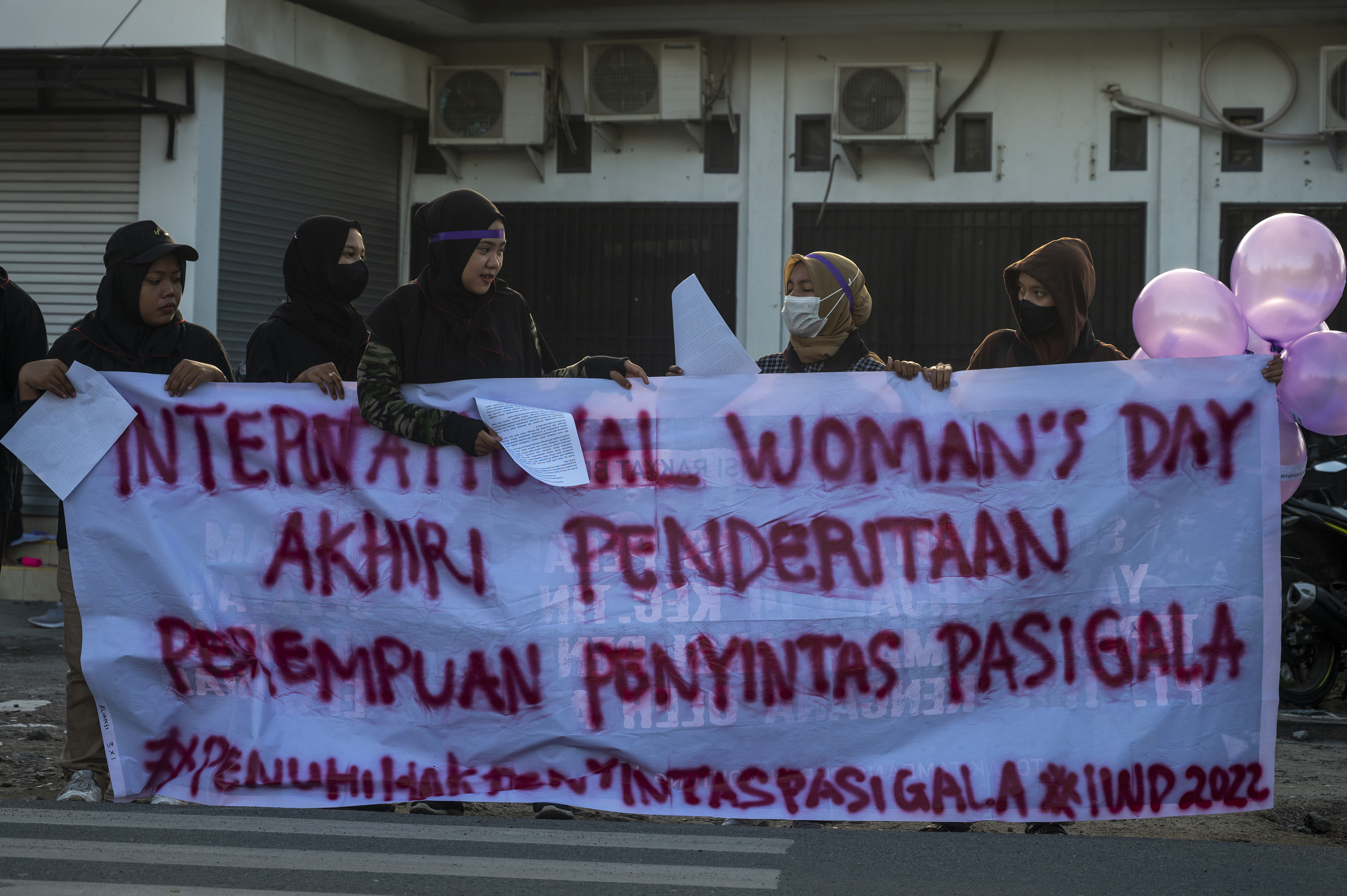 Presiden Diminta Segera Sahkan Berbagai Aturan Perlindungan Anak dan Perempuan