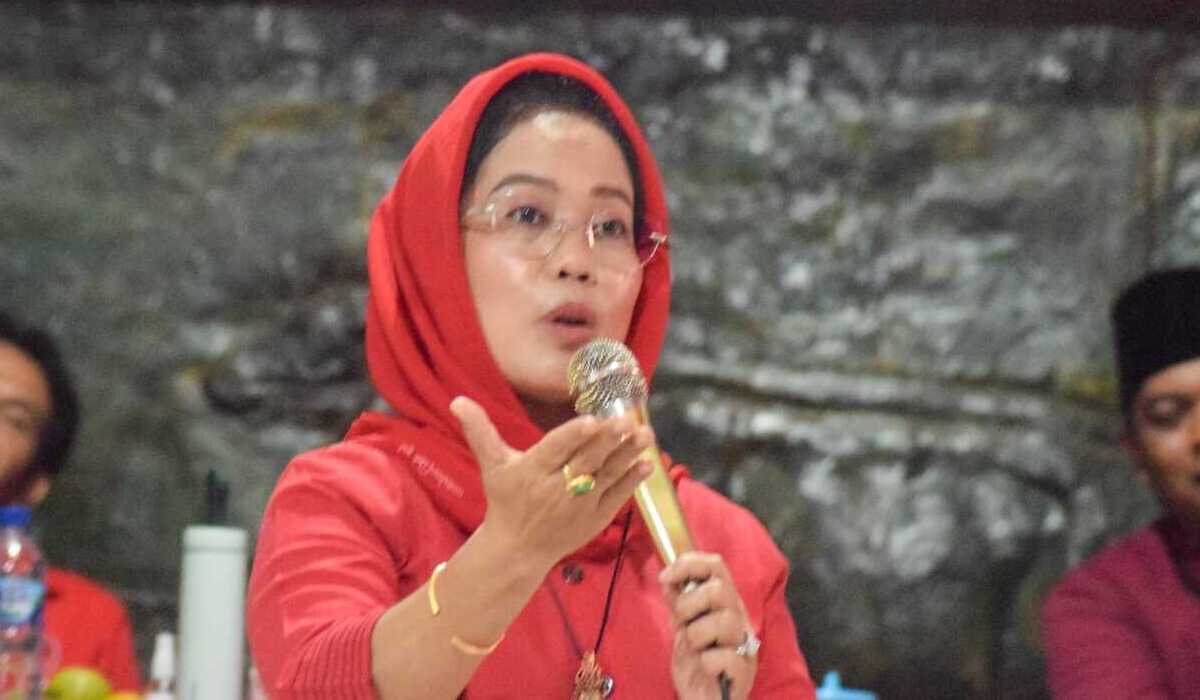 Sekretaris DPW PDIP Jatim, Sri Untari Bisowarno.