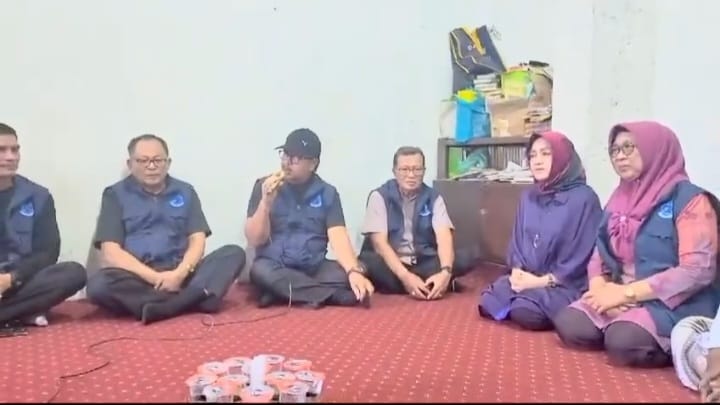 Ketua Kamar Tata Usaha Negara Mahkamah Agung RI, Hakim Agung Yulius, kembali memimpin aksi Mahkamah Agung Peduli