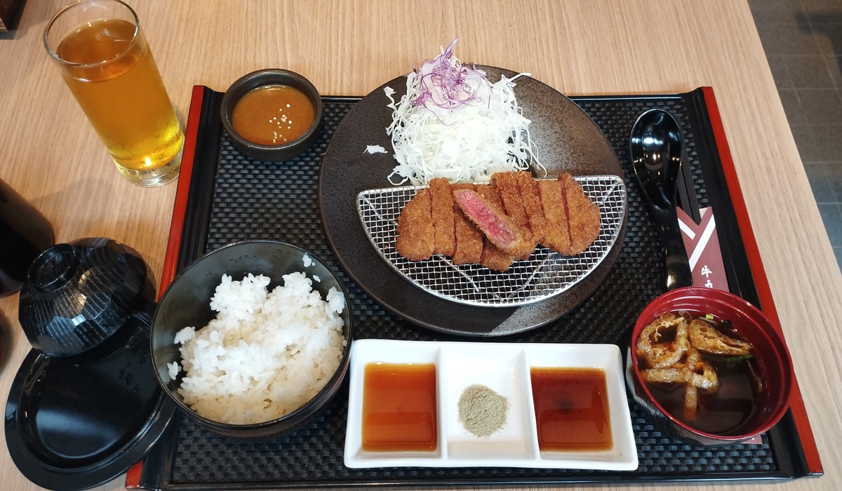 Tenderloin Gyukatsu Set