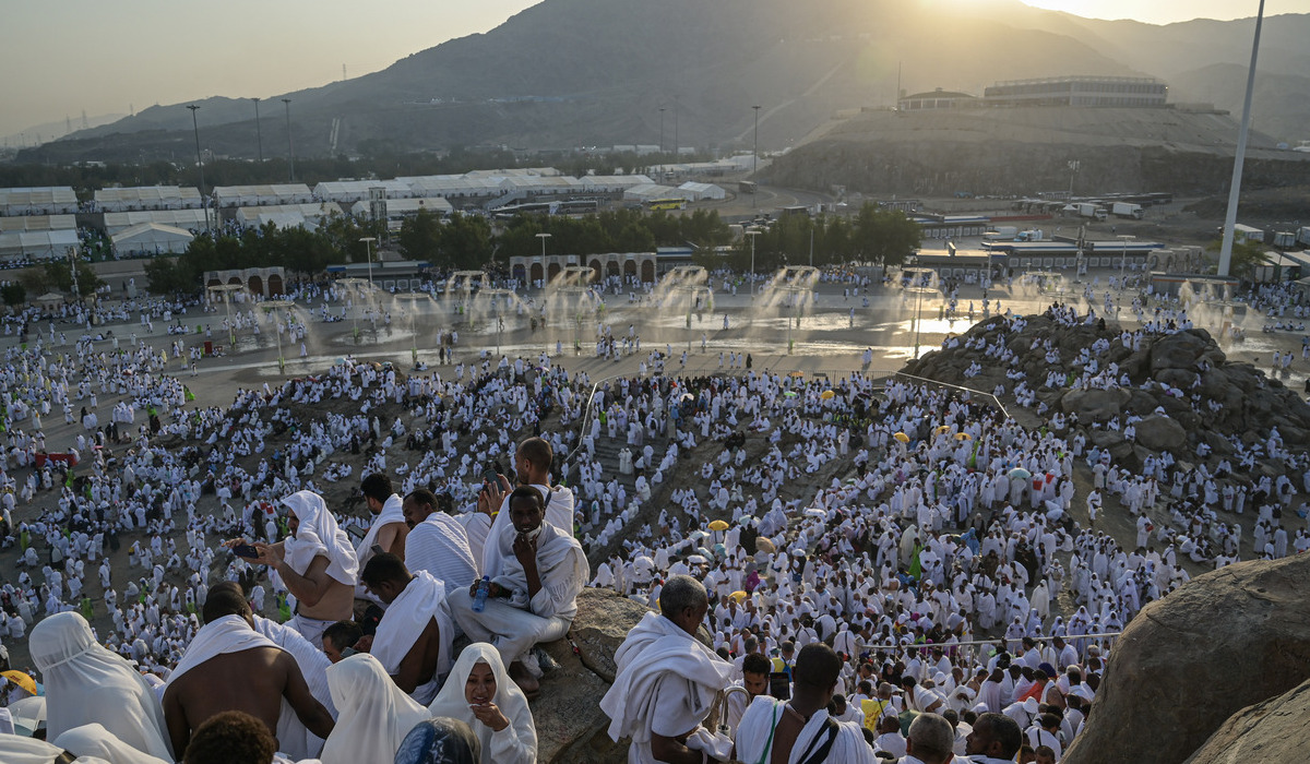 Umat Islam saat melaksanakan ibadah haji 2024.