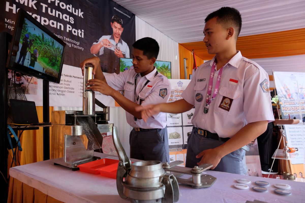 Pengangguran Lulusan SMK Tinggi karena tidak Ada Fasilitas Memadai