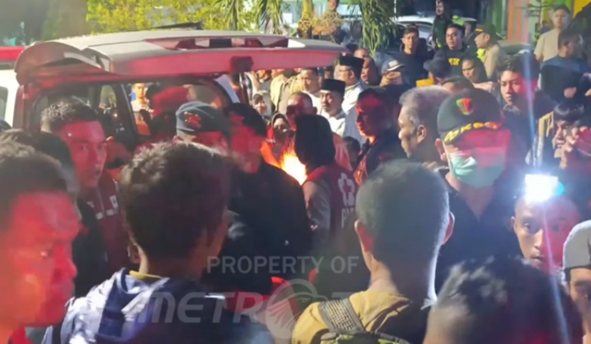 Kondisi trekini longsor di area tambang emas, Gorontalo.