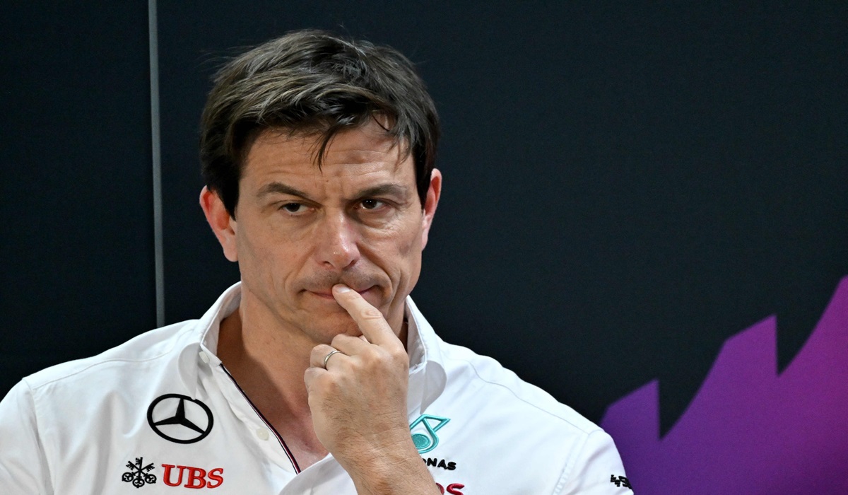 Prinsipal tim Mercedes Toto Wolff