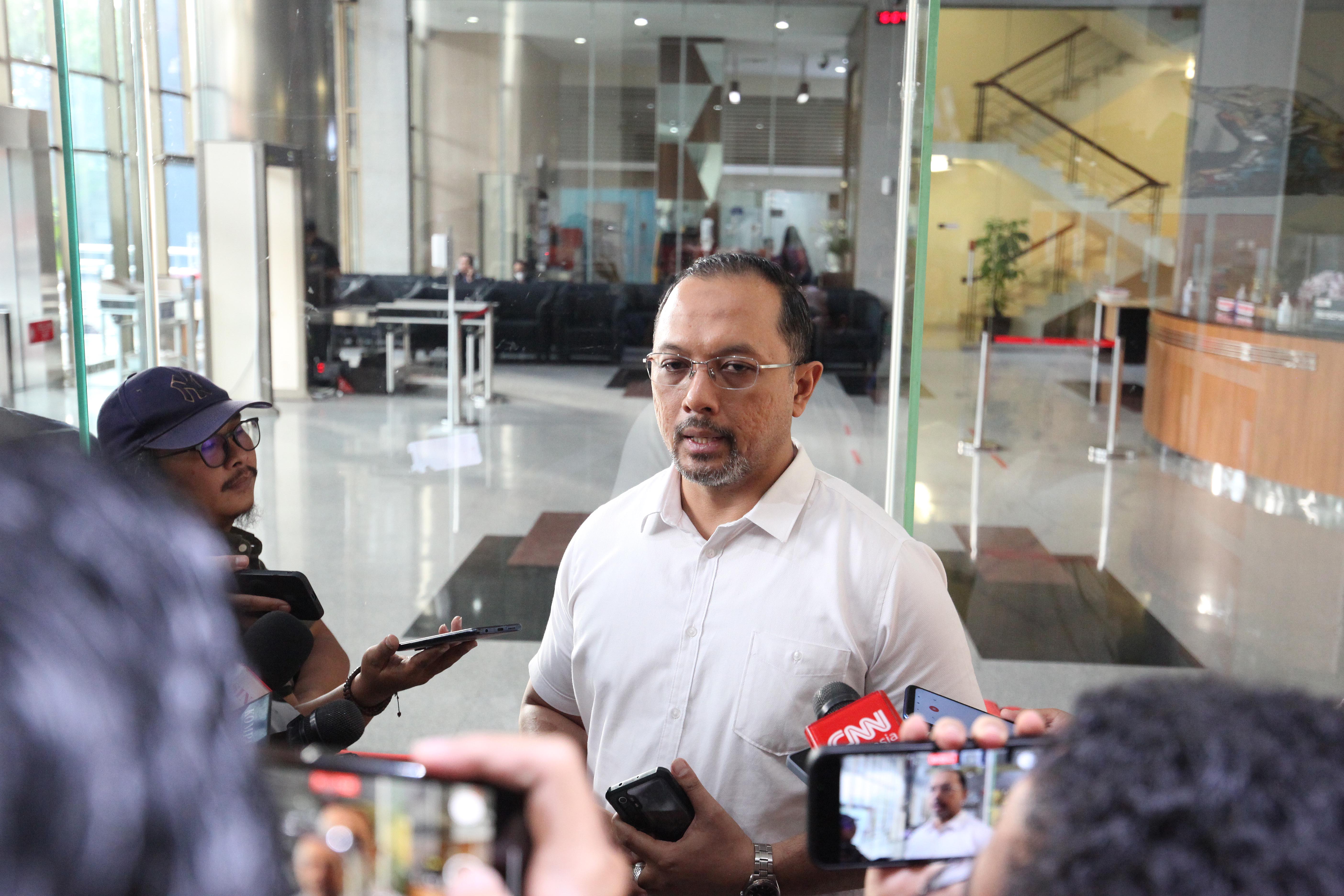 Juru Bicara KPK Tessa Mahardika menyampaikan keterangan pers terkait perkembangan kasus korupsi di Pemkot Semarang.