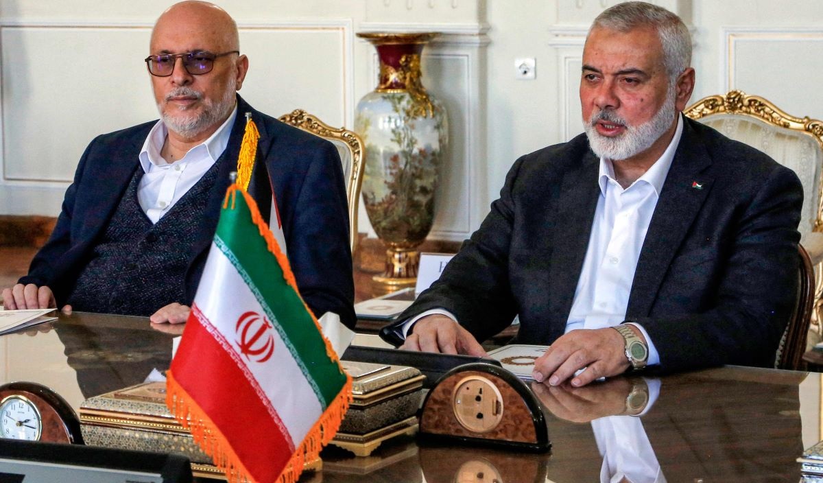 Ismail Haniyeh (kanan).