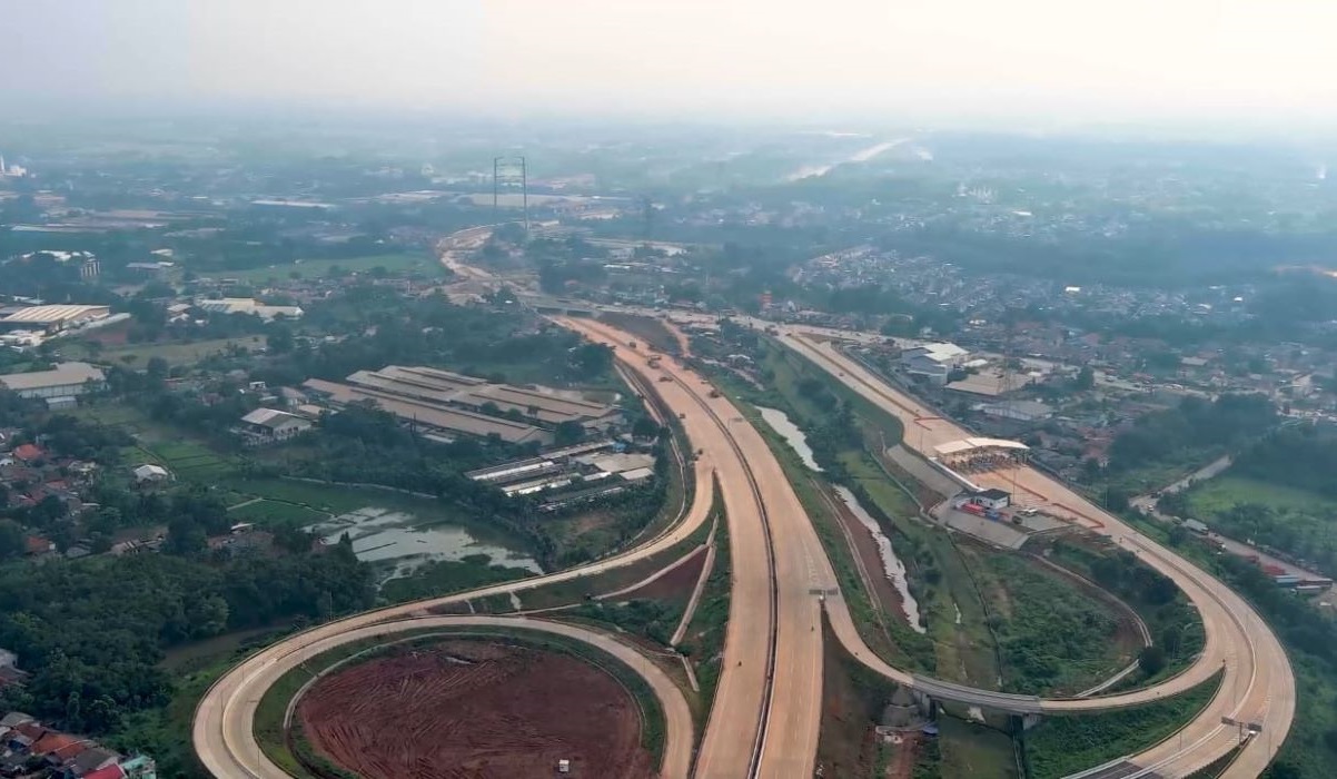 Pengoperasian Jalan Tol Cibitung-Cilincing (JTCC) memberikan manfaat sangat luas bagi mobilitas dan aksesibilitas warga Kota Wisata Cibubur.