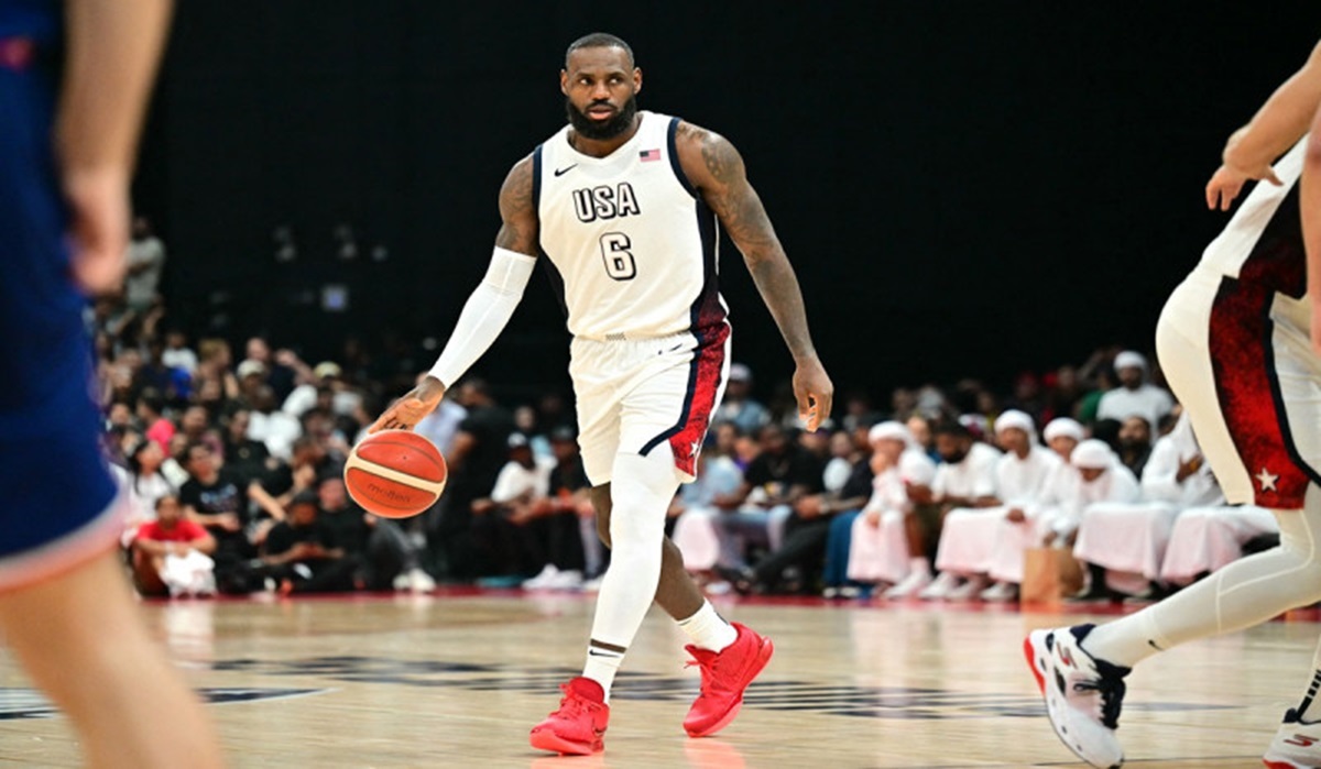 Bintang timnas bola basket AS LeBron James