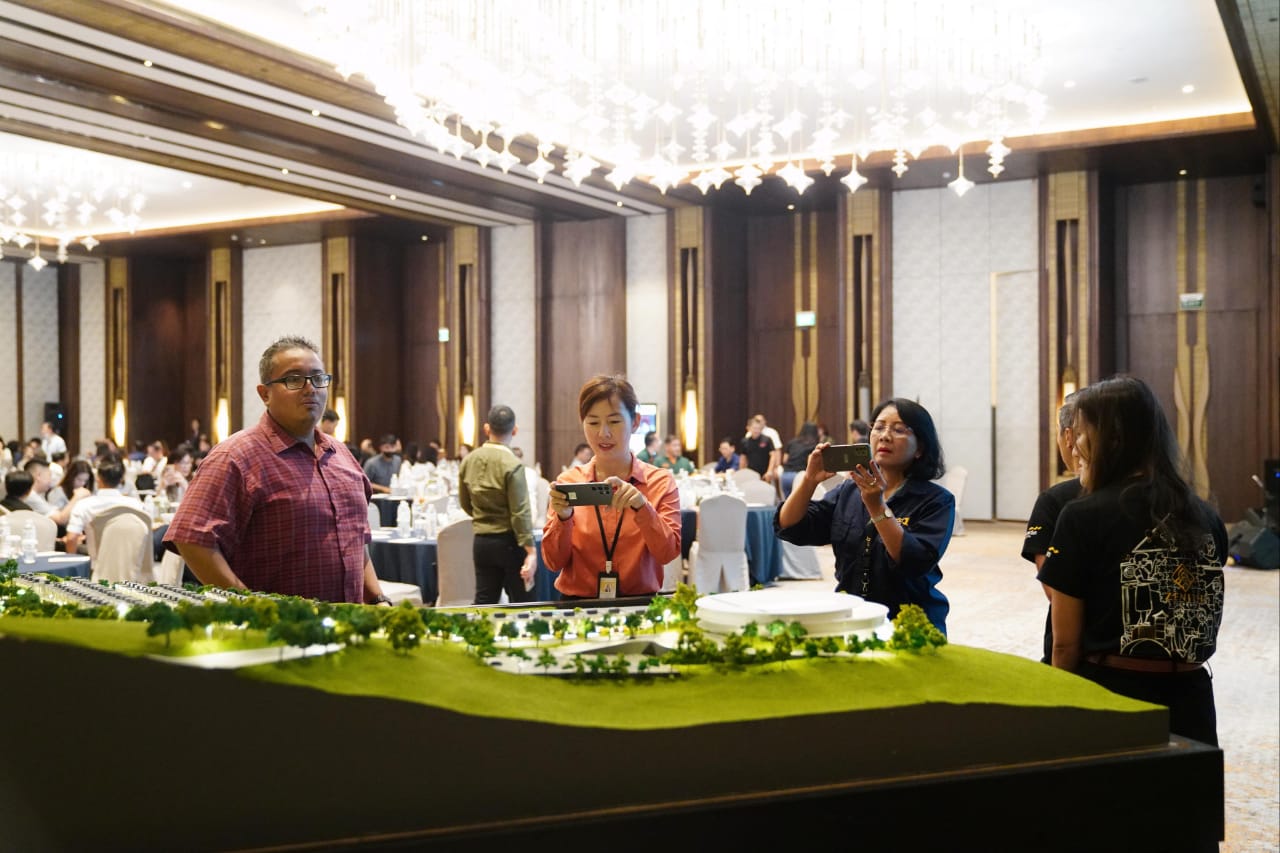 KOTA Baru Parahyangan Meluncurkan Hunian Perbukitan Pertama di Bandung Raya