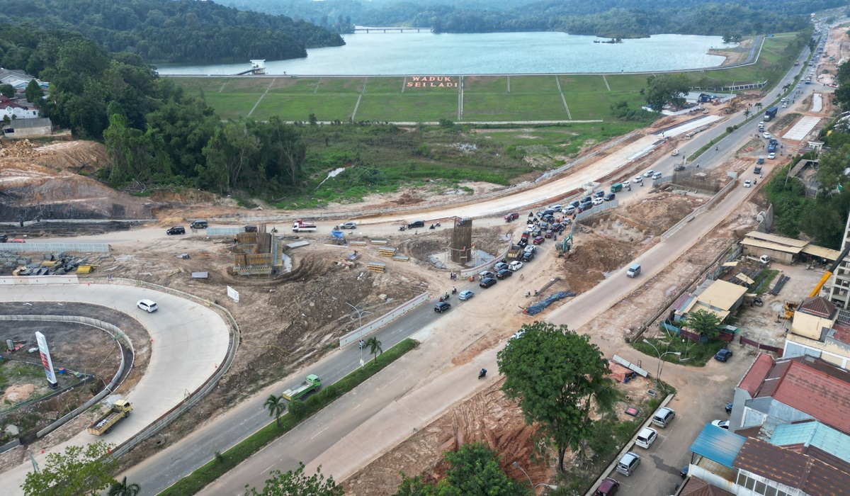 Pembangunan Fly Over Sei Ladi Batam