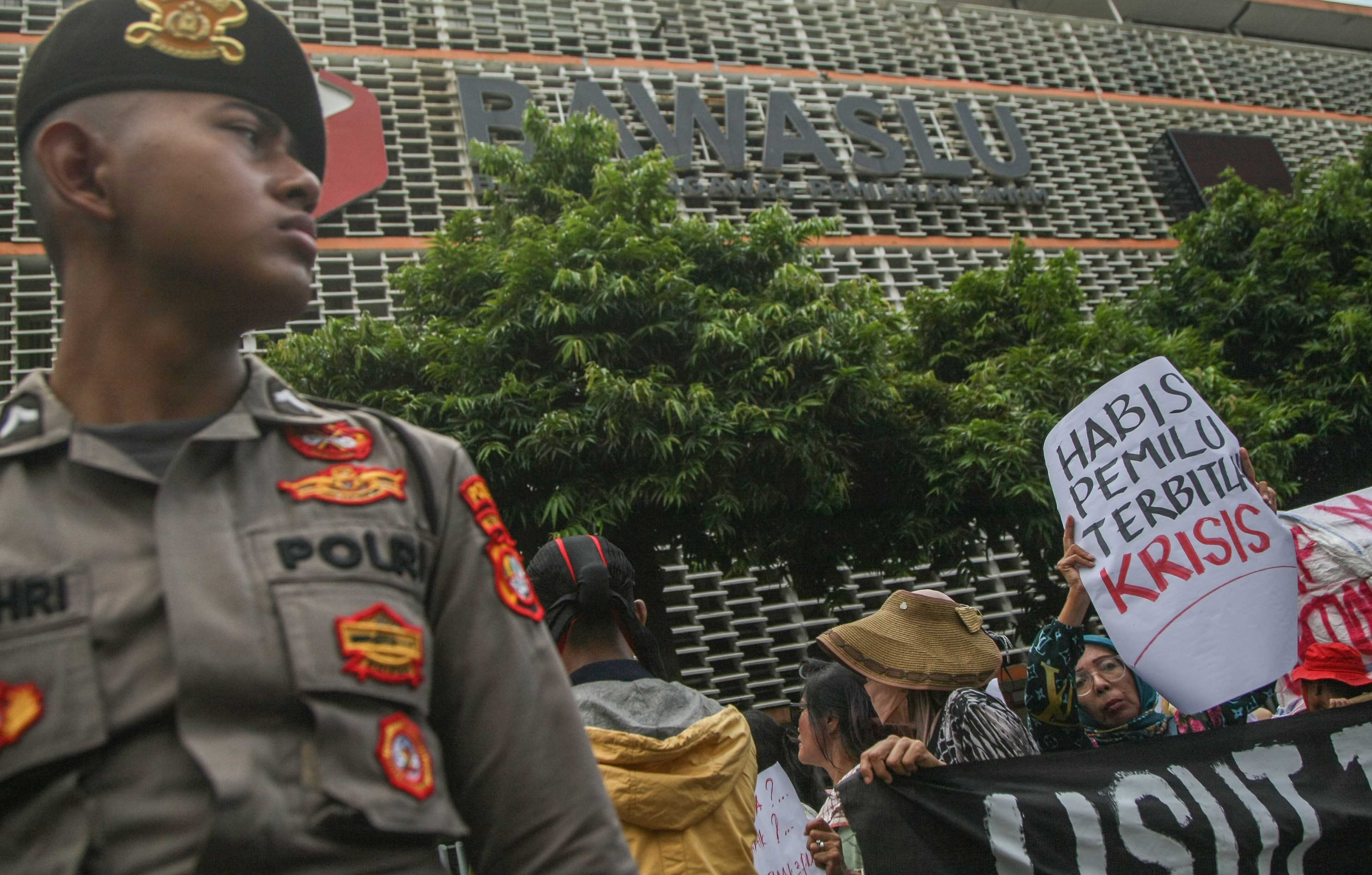 Bawaslu temukan bakal calon perseorangan Pilgub DKI catut nama pengawas 