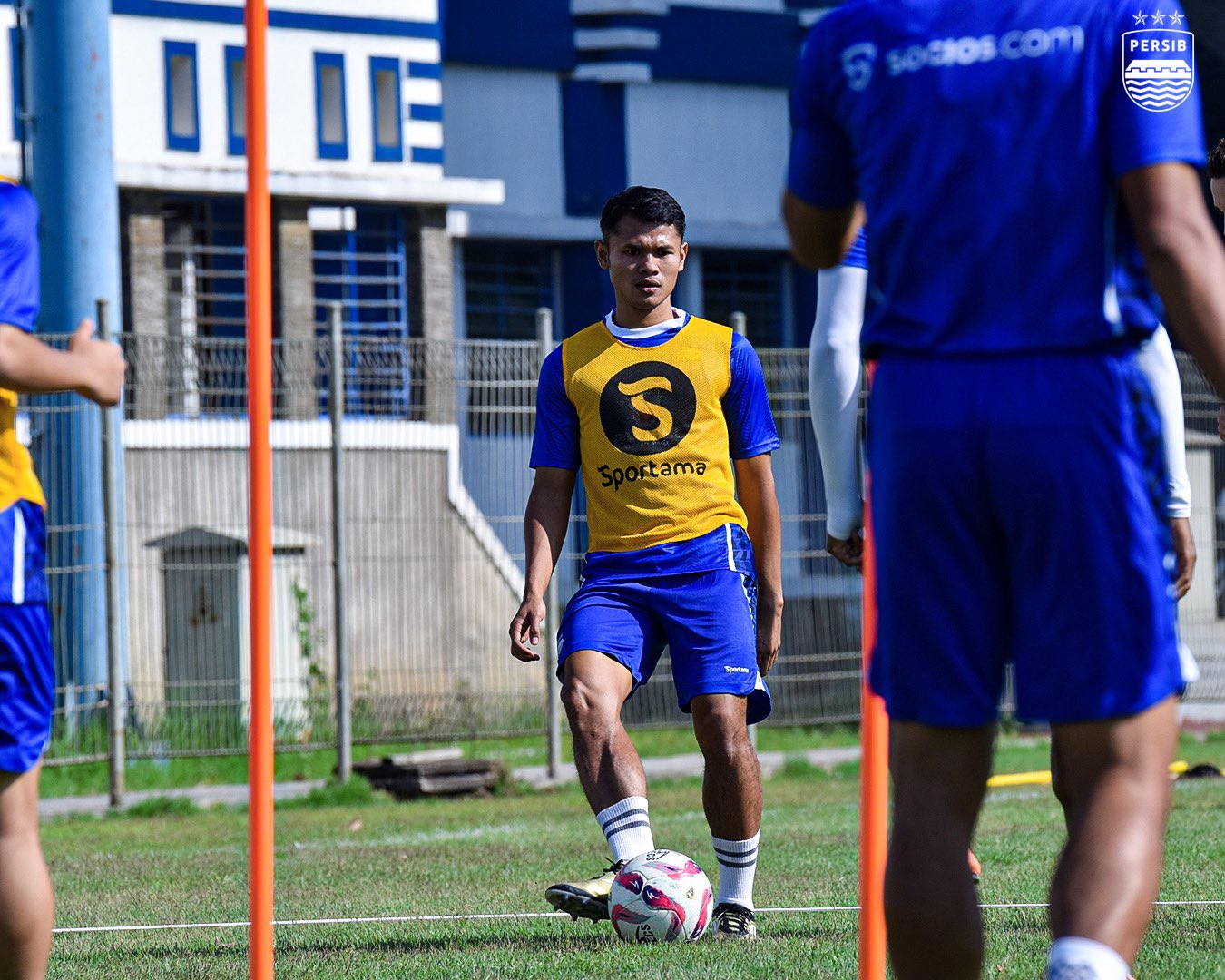 Pemain baru Persib Bandung, Dimas Drajad