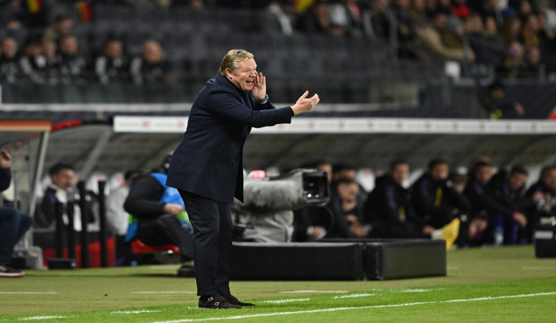 Pelatih Belanda Ronald Koeman. 