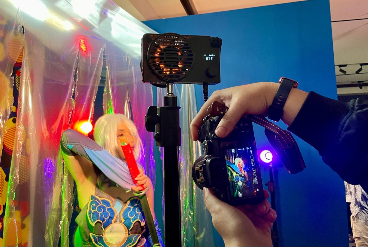 Colbor luncurkan seri terbaru lampu dengan fitur jarak jauh.