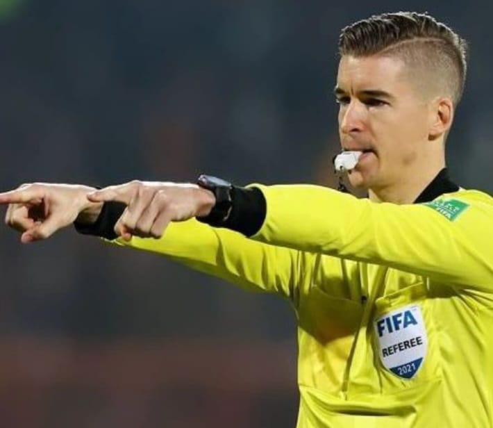 Wasit asal Prancisr François Letexier akan memimpin jalannya final Piala Eropa 2024