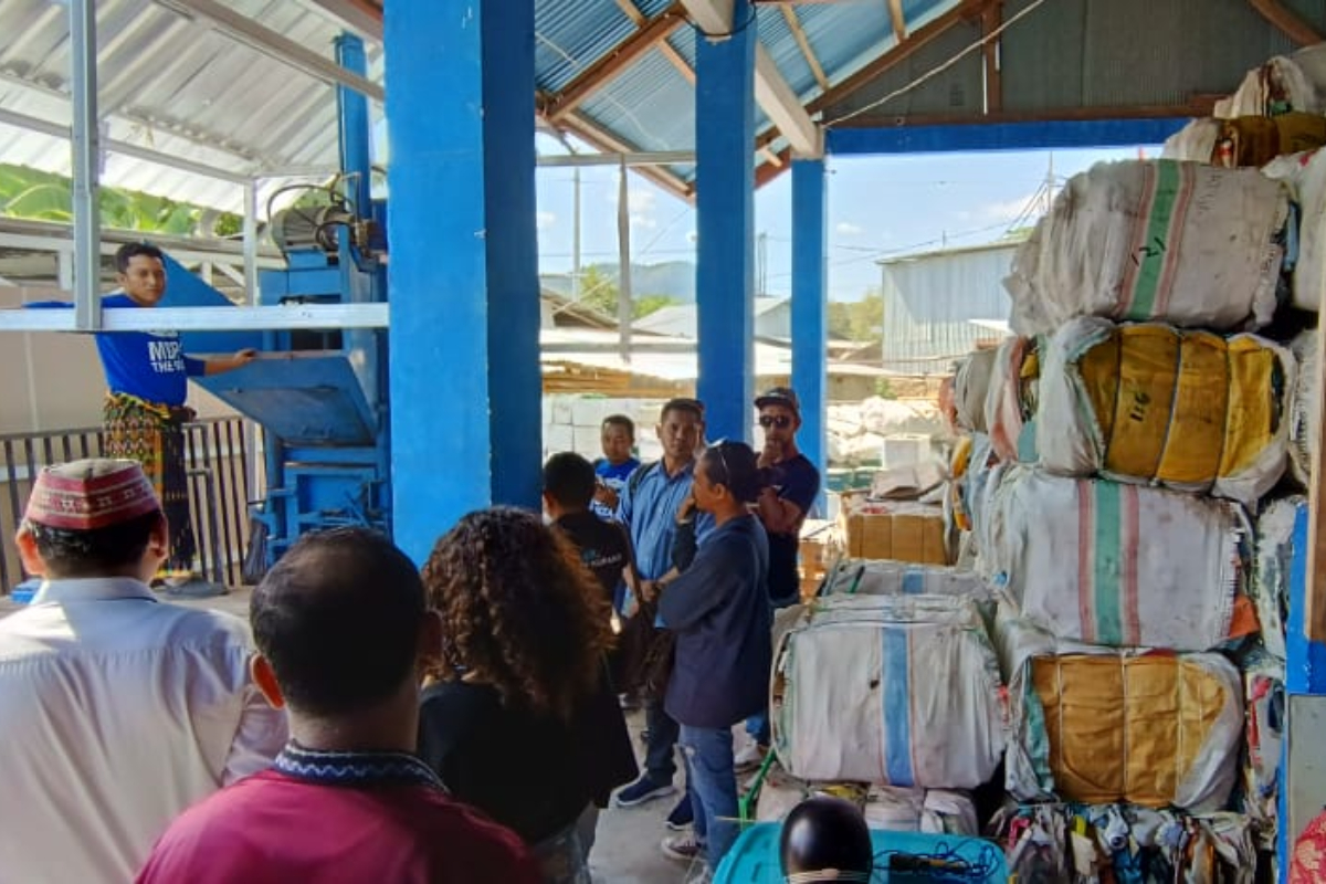 Indonesian Waste Platform (IWP) sebut ada 20 ribu sampah plastik yang cemari Labuan Bajo setiap harinya