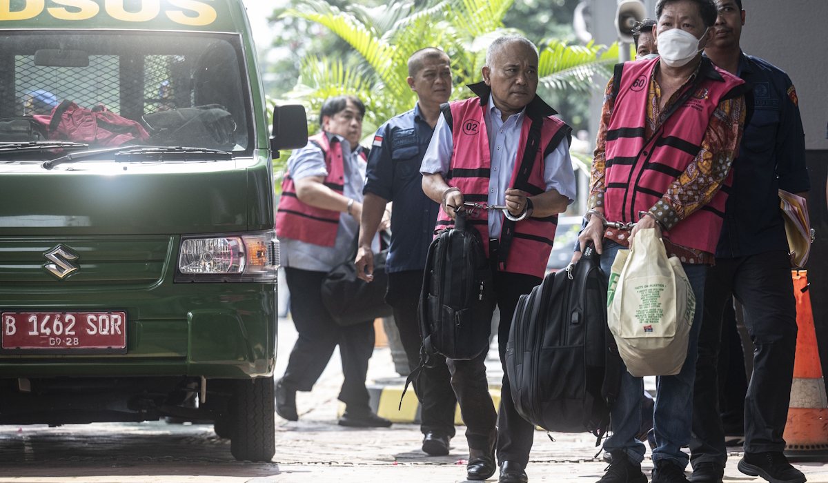 Kejaksaan Agung melakukan pelimpahan tahap dua ke JPU Kejaksaan Negeri Jakarta Selatan 