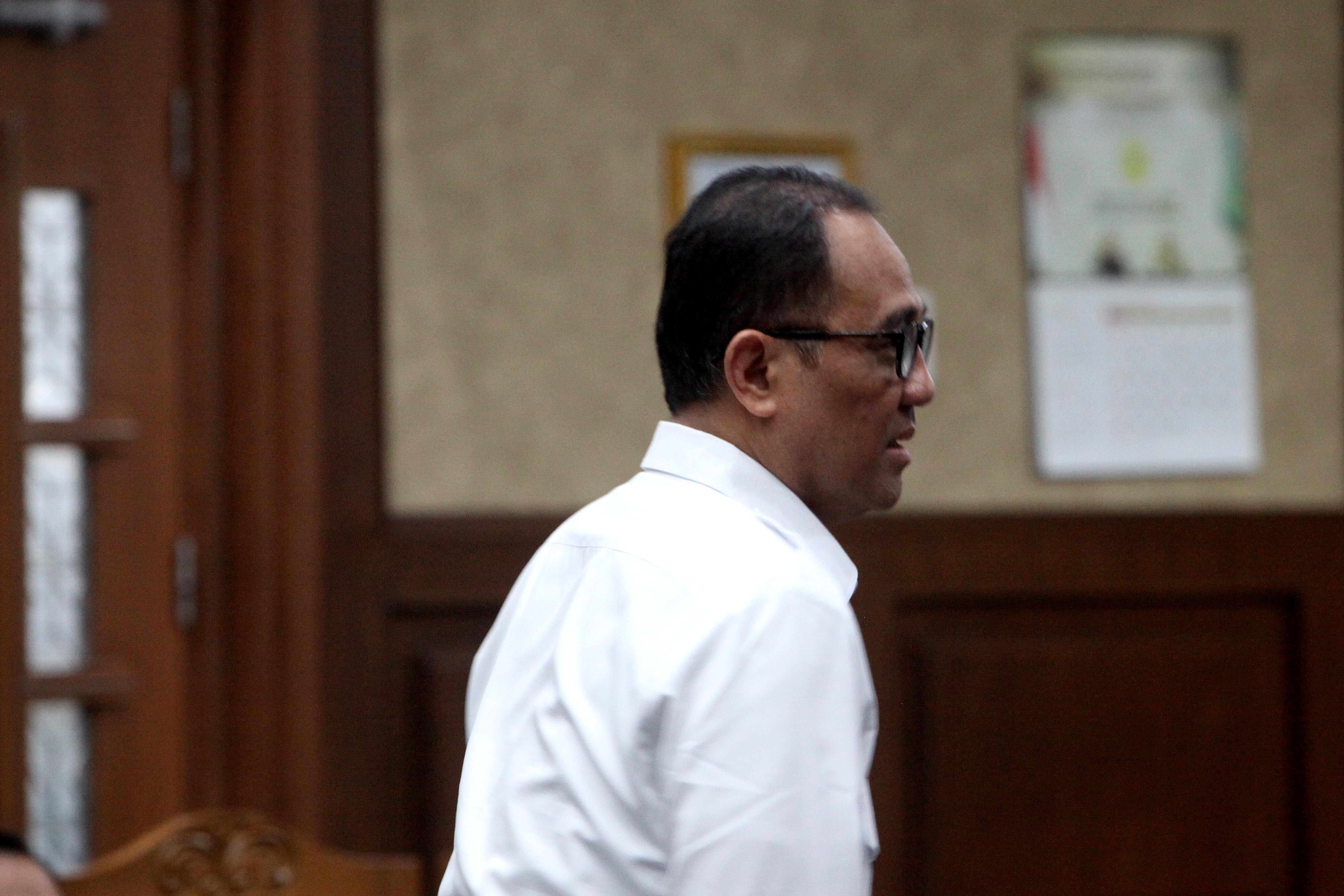 Terdakwa kasus dugaan penerimaan gratifikasi dan tindak pidana pencucian uang (TPPU), Rafael Alun Trisambodo