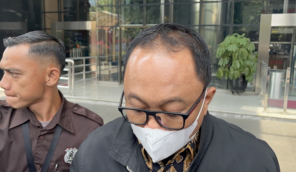 SUAMI Wali Kota Semarang Hevearita Gunaryanti Rahayu sekaligus Ketua Komisi D DPRD Jawa Tengah Alwin Basri.