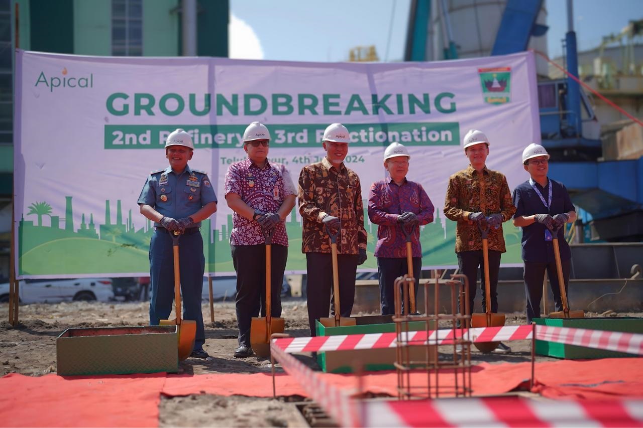 Groundbreaking pembangunan refinery Apical di Padang