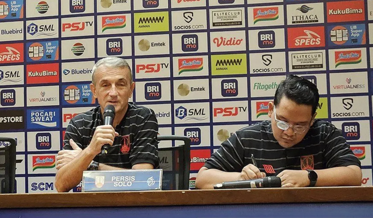 Pelatih Persis Milomir Seslija