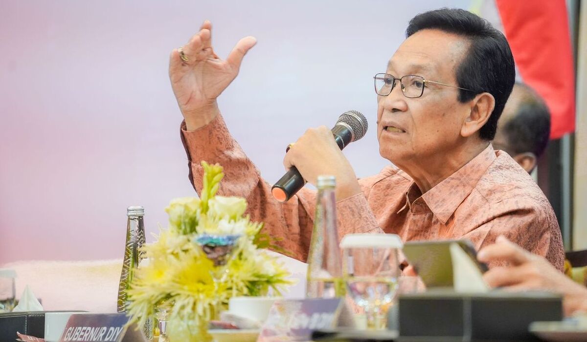 GUBERNUR DI Yogyakarta, Sri Sultan Hamengku Buwono X