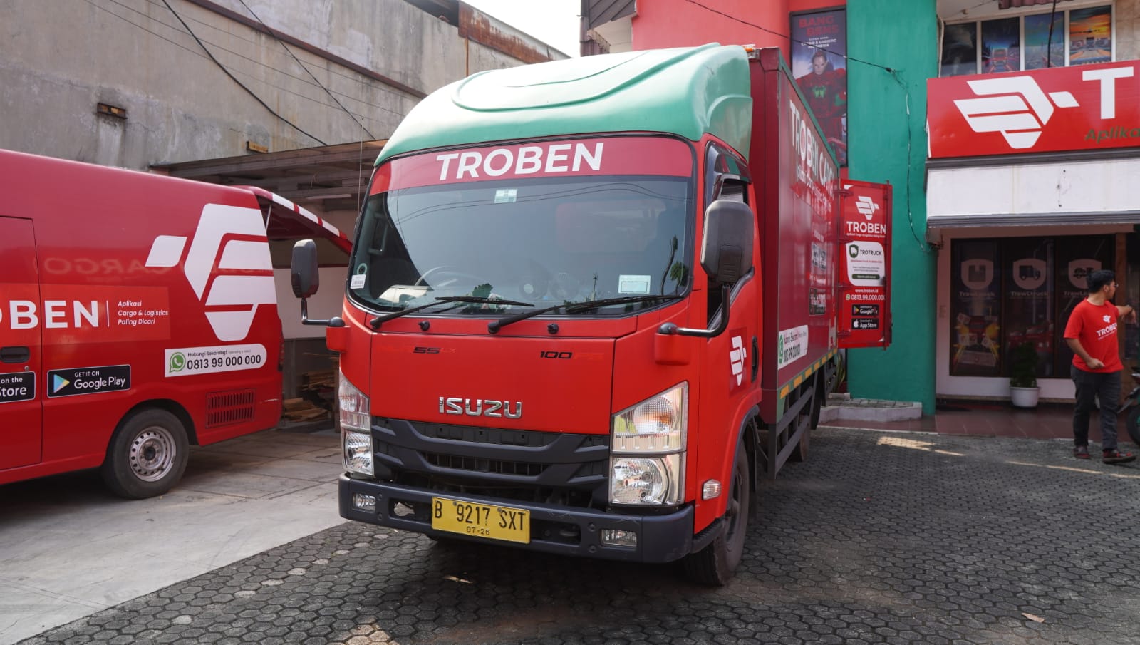 Armada logistik Troben