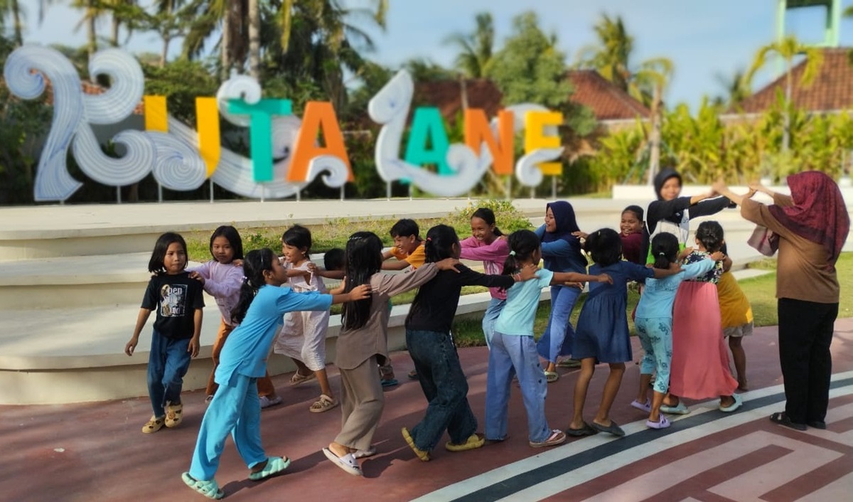 Yuks rayakan Hari Anak Nasional dengan membagian ucapan yang menarik. Simak beberapa contoh ucapan.