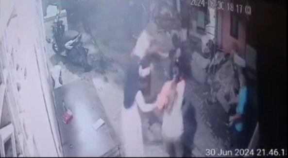 Suami tega membakar istrinya sendiri di Cipondoh Tangerang