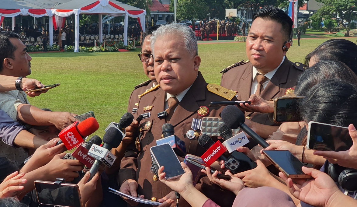  Kapuspenkum Kejagung Harli Siregar. 