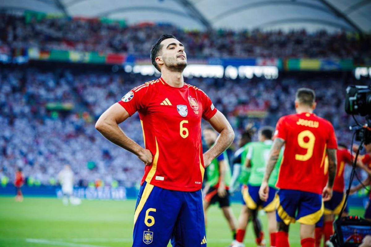 Gelandang Timnas Spanyol Mikel Merino