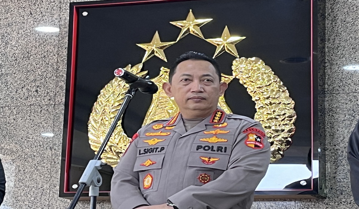 Kapolri mutasi pejabat termasuk kapolda
