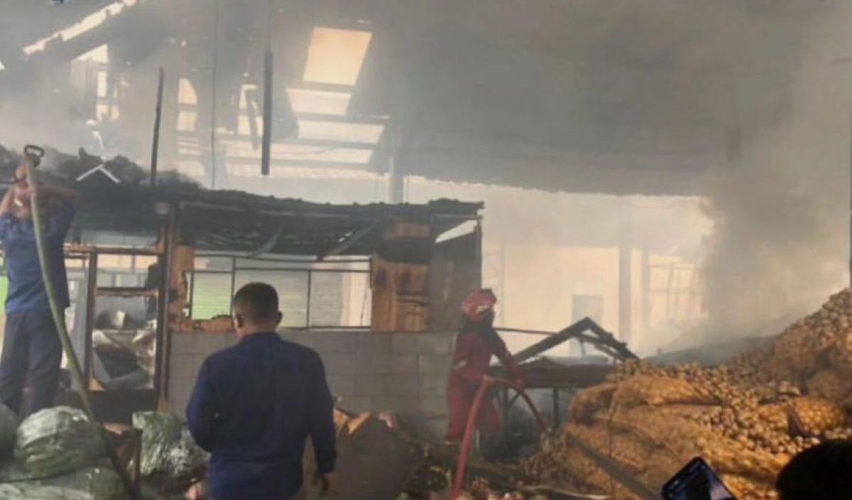 Kebakaran Pasar Kayu Manis.