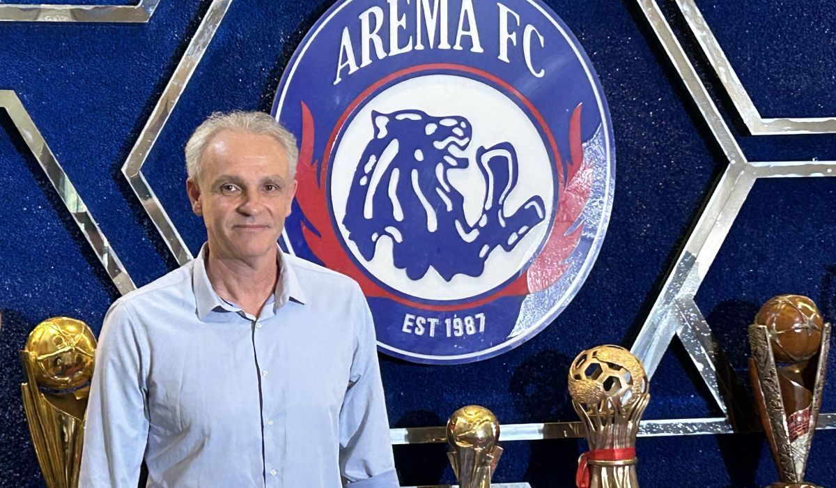 Pelatih Arema Joel Cornelli.